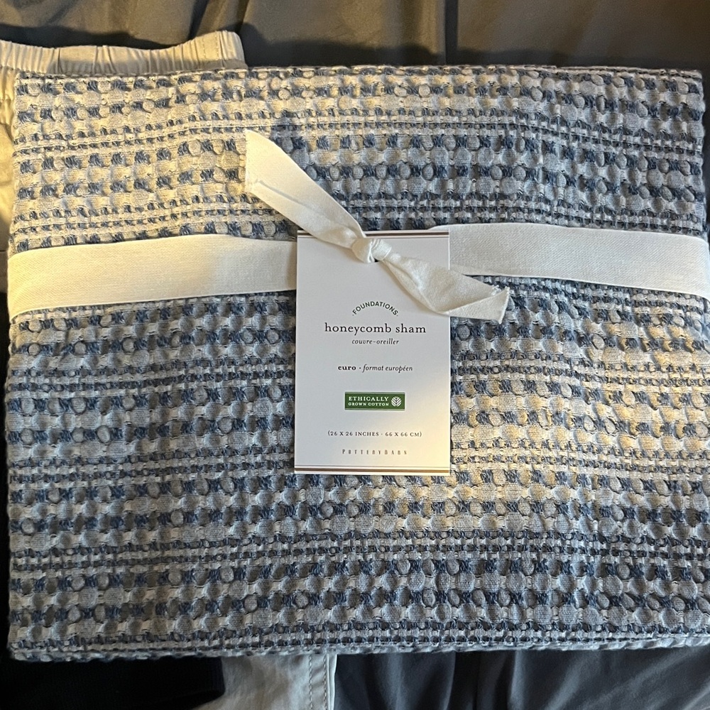 Pottery Barn - Honeycomb Sham in Chambray